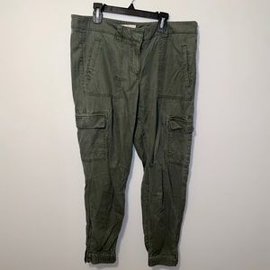 ANN TAYLOR LOFT Green cargo joggers